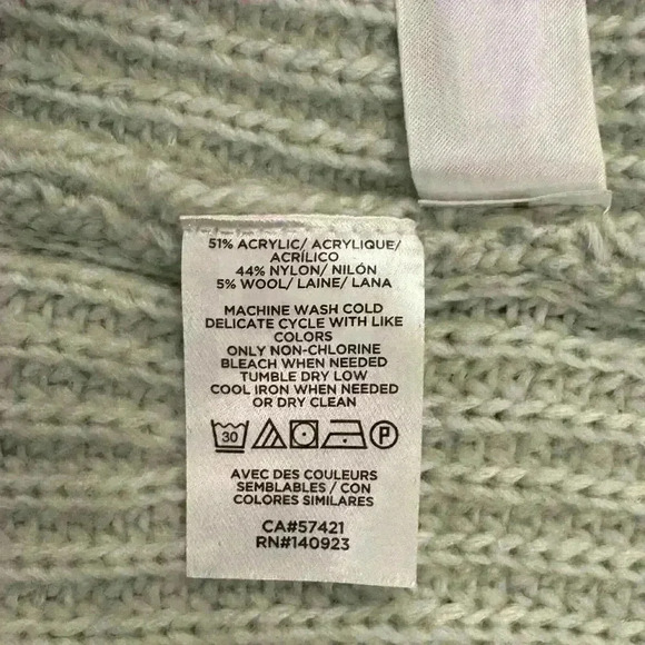 LOFT ANN TAYLOR Sweater Cardigan - Picture 7 of 7